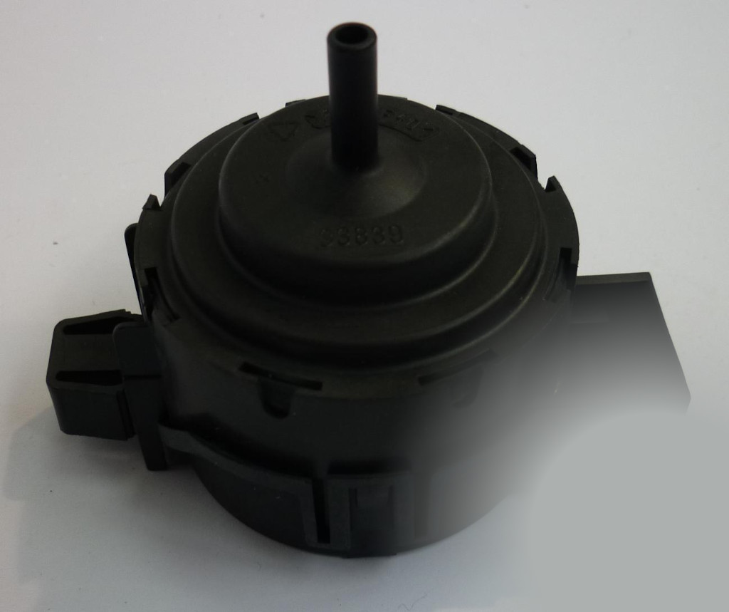 Датчик уровня воды Meiko 9547086