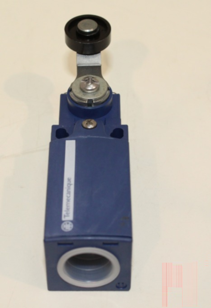 Микровыключатель Starmix XCKN2118G11