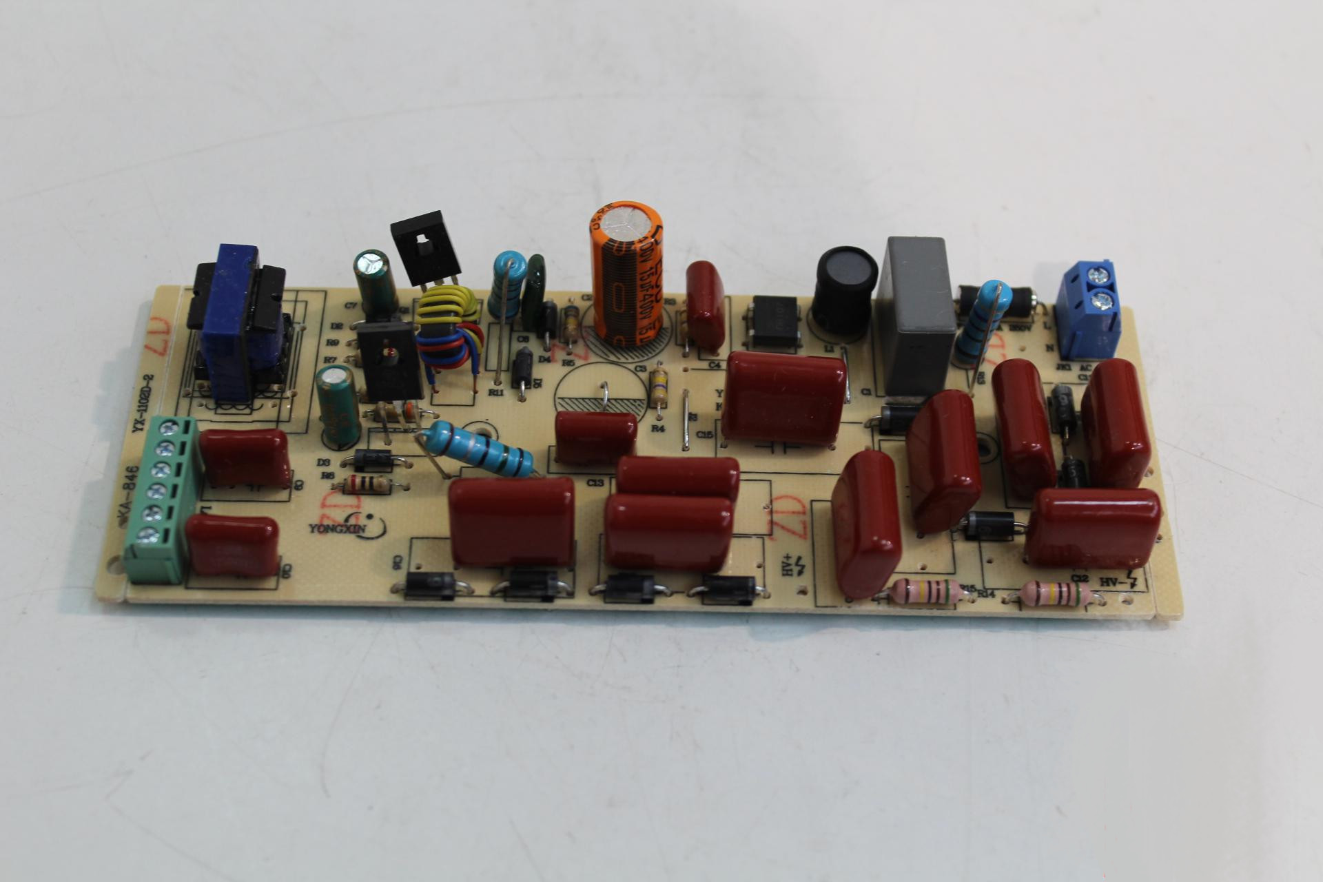 Плата Airhot (YX-1102D-2 KB-3151C (94V0) 2X8W для IKE-16W