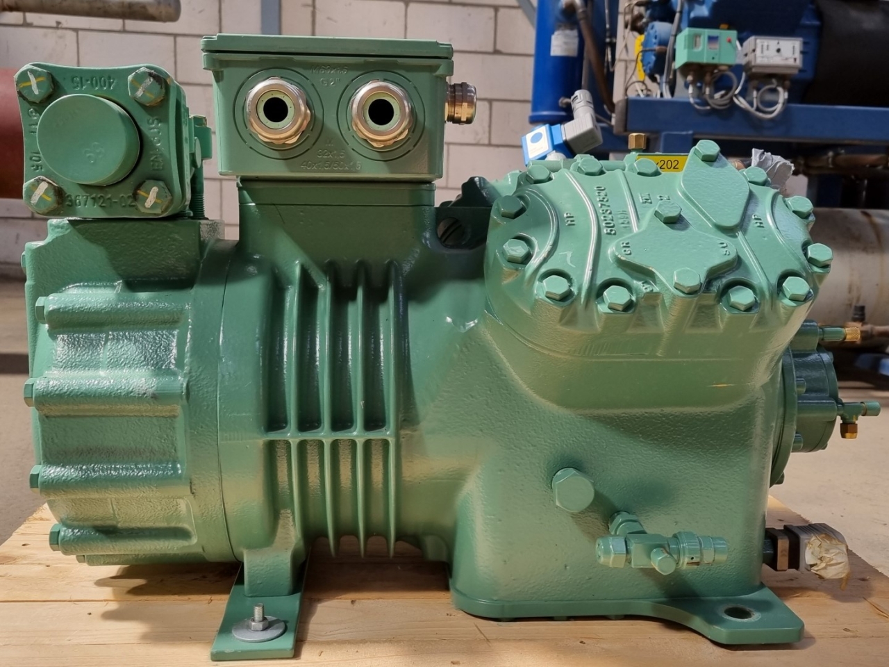 4FE-35Y Bitzer Компрессор поршневой 101,8m3/h