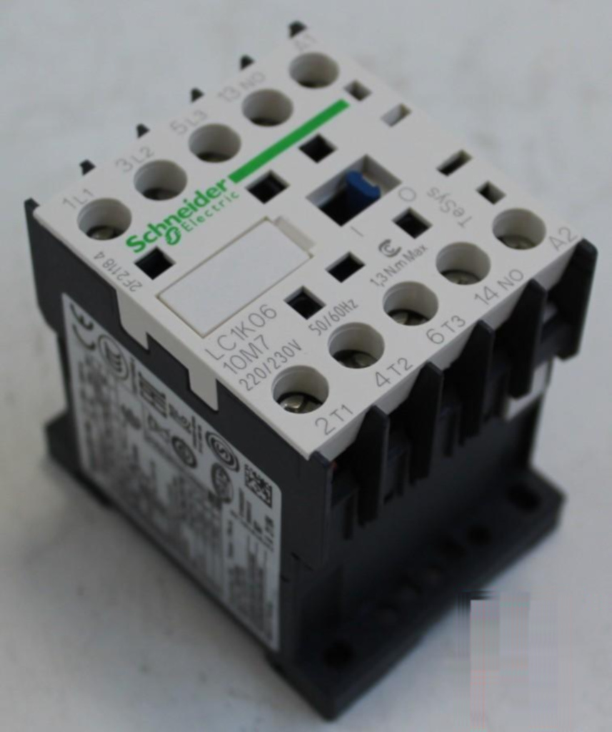 Пускатель магнитный LC1KO610M7 220в 6а