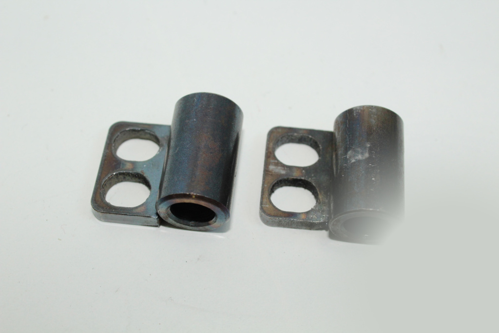 Петля двери для PIRA 45/49/50/130/170 LUX 917080