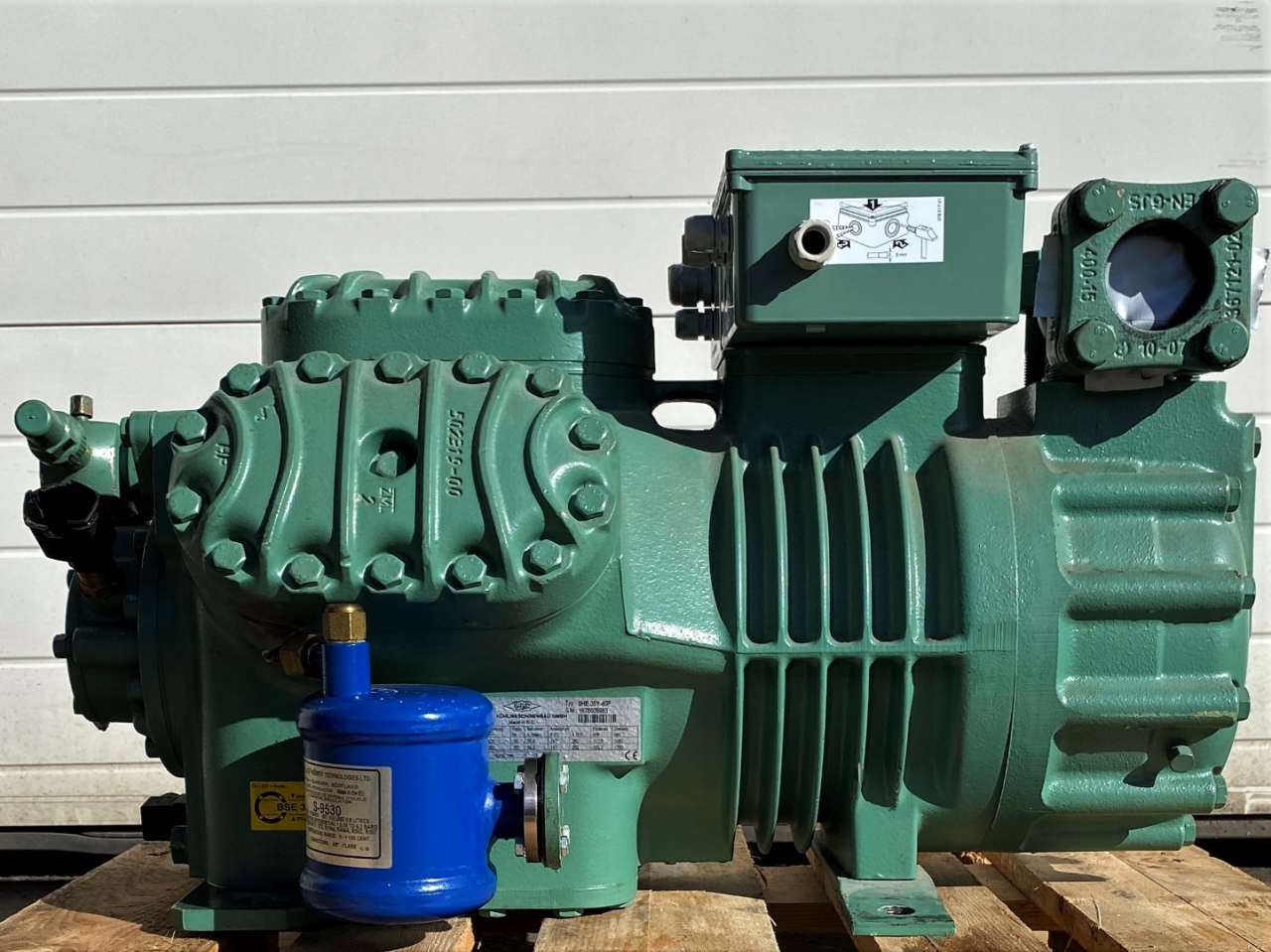6HE-35Y Bitzer Компрессор поршневой 110,5m3/h