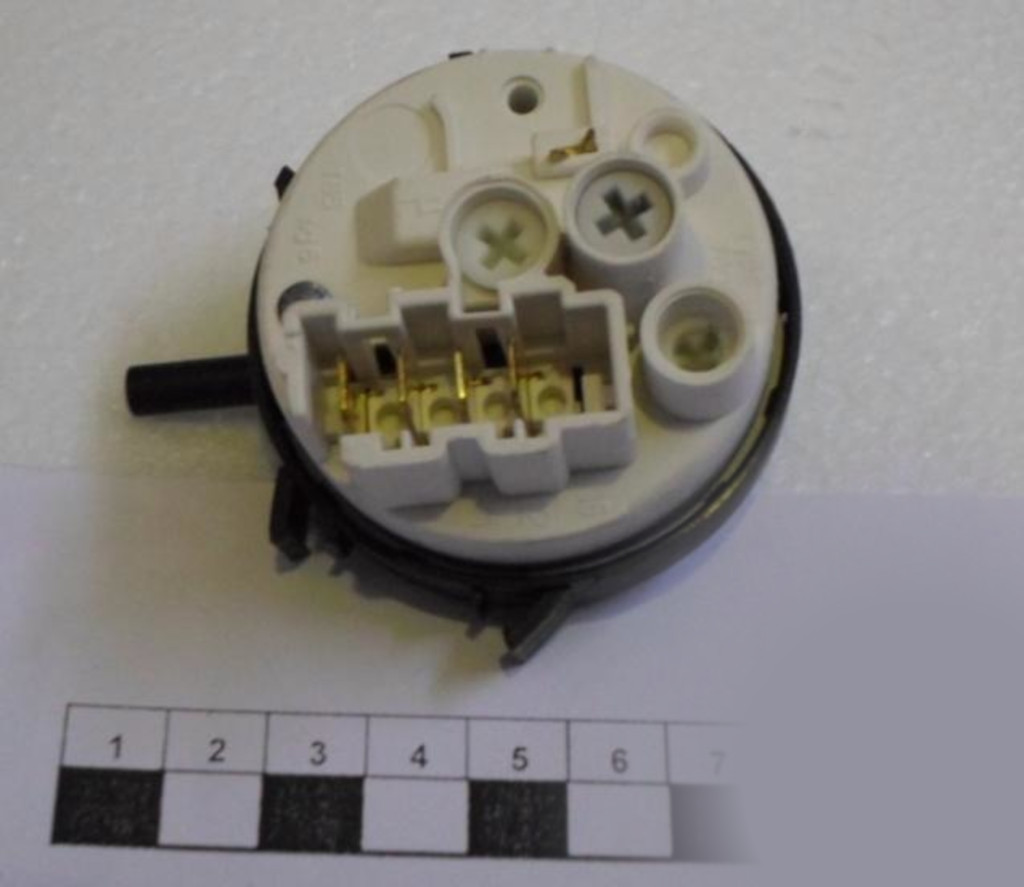 Датчик давления Electrolux LEV 250/130 049620