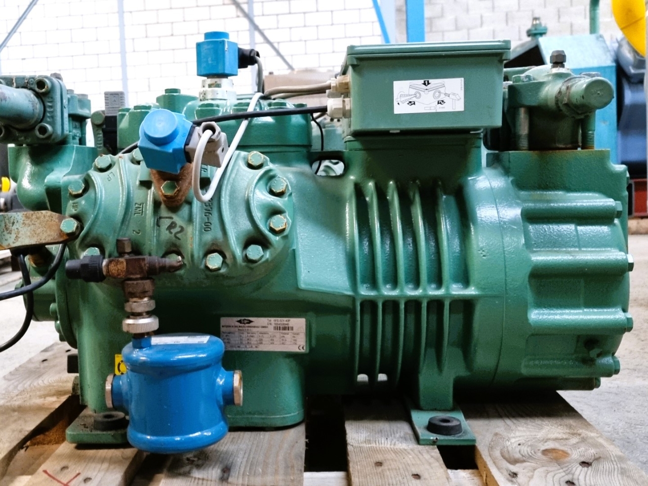 6FE-50Y Bitzer Компрессор поршневой 221m3/h