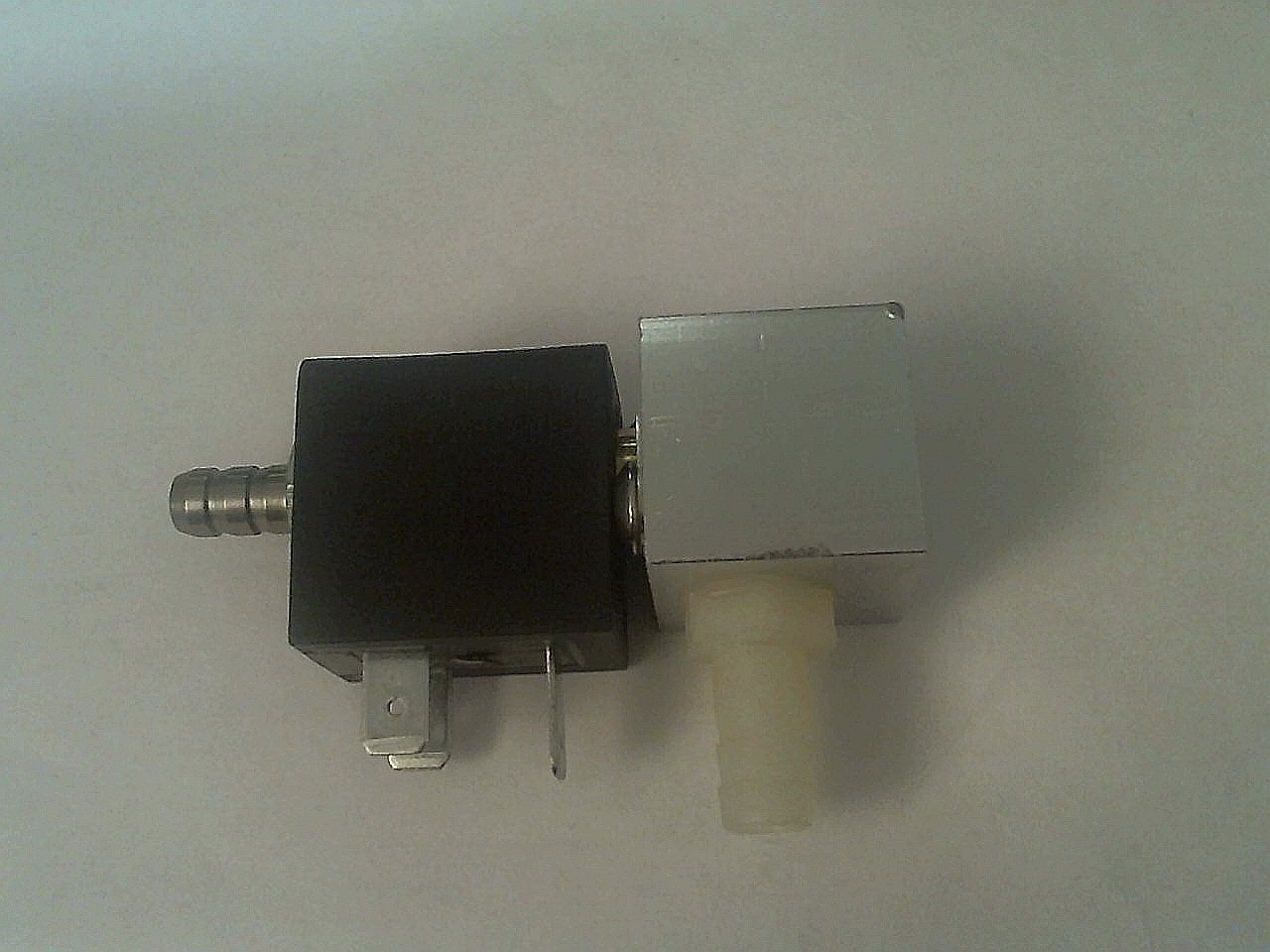 Клапан электромагнитный CVP-430PT/2-05 вых: разъем